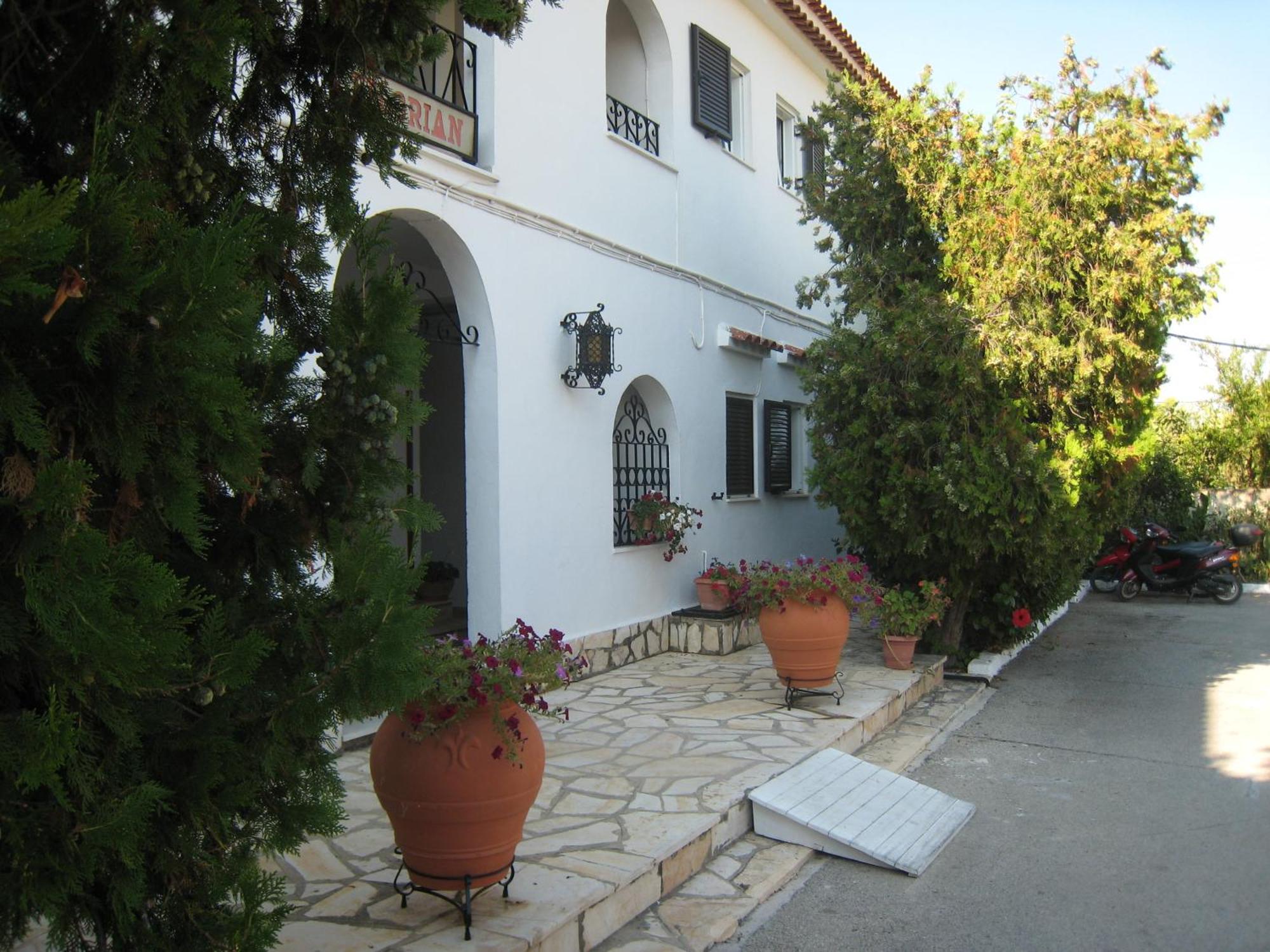 Filorian Hotel Apartments Acharavi  Luaran gambar
