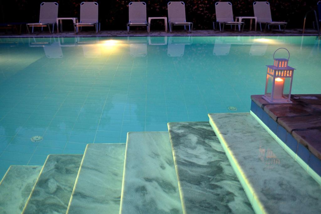 Filorian Hotel Apartments Acharavi  Luaran gambar