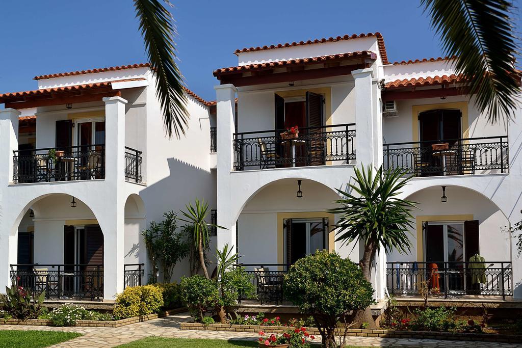 Filorian Hotel Apartments Acharavi  Luaran gambar